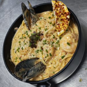 mix seafood plasta